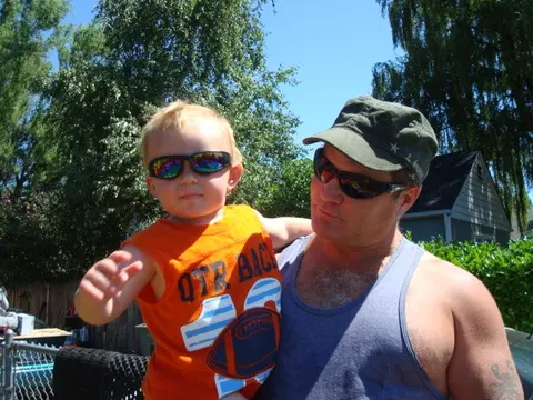 Tim, owner of Rain or Shine Roofing in Springfield Oregon